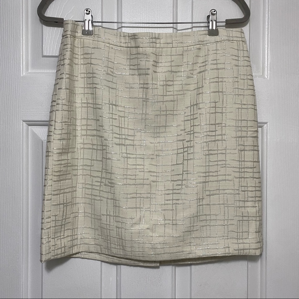Loft pencil skirt